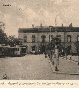 Dworzec PKP - 27 marca 1915 roku - Inowrocław. Dworzec PKP Inowrocław.
Hohensalza. Bahnhof.
Pocztówka wysłana 27 marca 1915 roku.