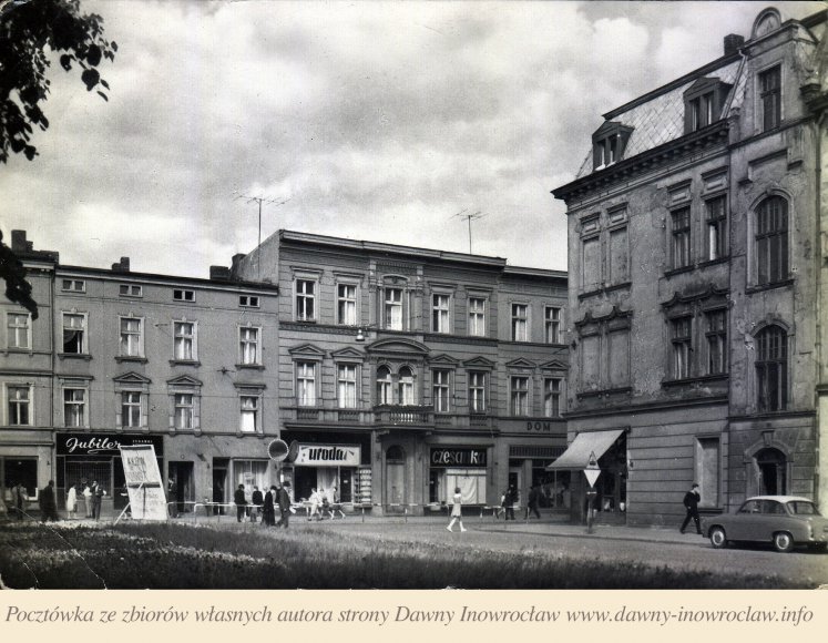 Plac Klasztorny - 7 sierpnia 1966 roku - Inowrocław. Plac Klasztorny.
Pocztówka wysłana 7 sierpnia 1966 roku.
fot. J. Siudecki
Biuro Wydawnicze "RUCH"
