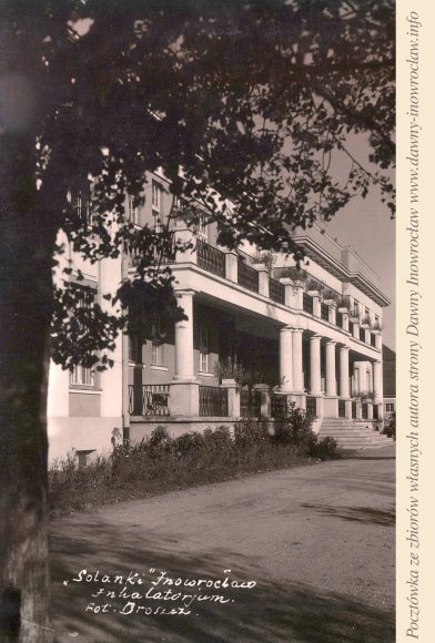 Zakład Przyrodoleczniczy, budynek inhalatorium - 1936 rok - "Solanki" Inowrocław. Zakład Przyrodoleczniczy, budynek inhalatorium.
fot. Droszcz
Fotografia z roku 1936.