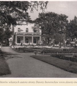Park Solankowy - 23 września 1941 roku - Inowrocław. Park Solankowy.
Pocztówka wysłana 23 września 1941 roku.
Verlag: Hohensalzaer Zeitung, Hohensalza
Hohensalza. Solbadpark.