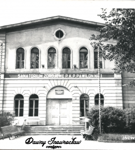 Sanatorium Zdrojowe P.K.P. - 5 marca 1966 roku - Sanatorium Zdrojowe P.K.P. Pawilon NR 1
Inowrocław - Zdrój
Pocztówka wysłana 5 marca 1966 roku.