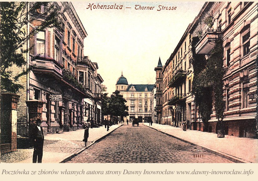 Przepiękna ulica Toruńska - 29 lipca 1909 roku - Inowrocław. Przepiękna ulica Toruńska
Hohensalza - Thorner Strasse
Pocztówka wysłana 29 lipca 1909 roku.
Reinicke &amp; Rubin, Magdeburg 1908.