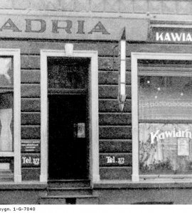 Kawiarnia-restauracja "Adria" w Inowrocławiu.  - Fotografia pochodzi z października 1933 roku.